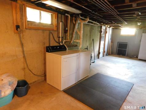 8 Tilden Road Danbury CT 06810