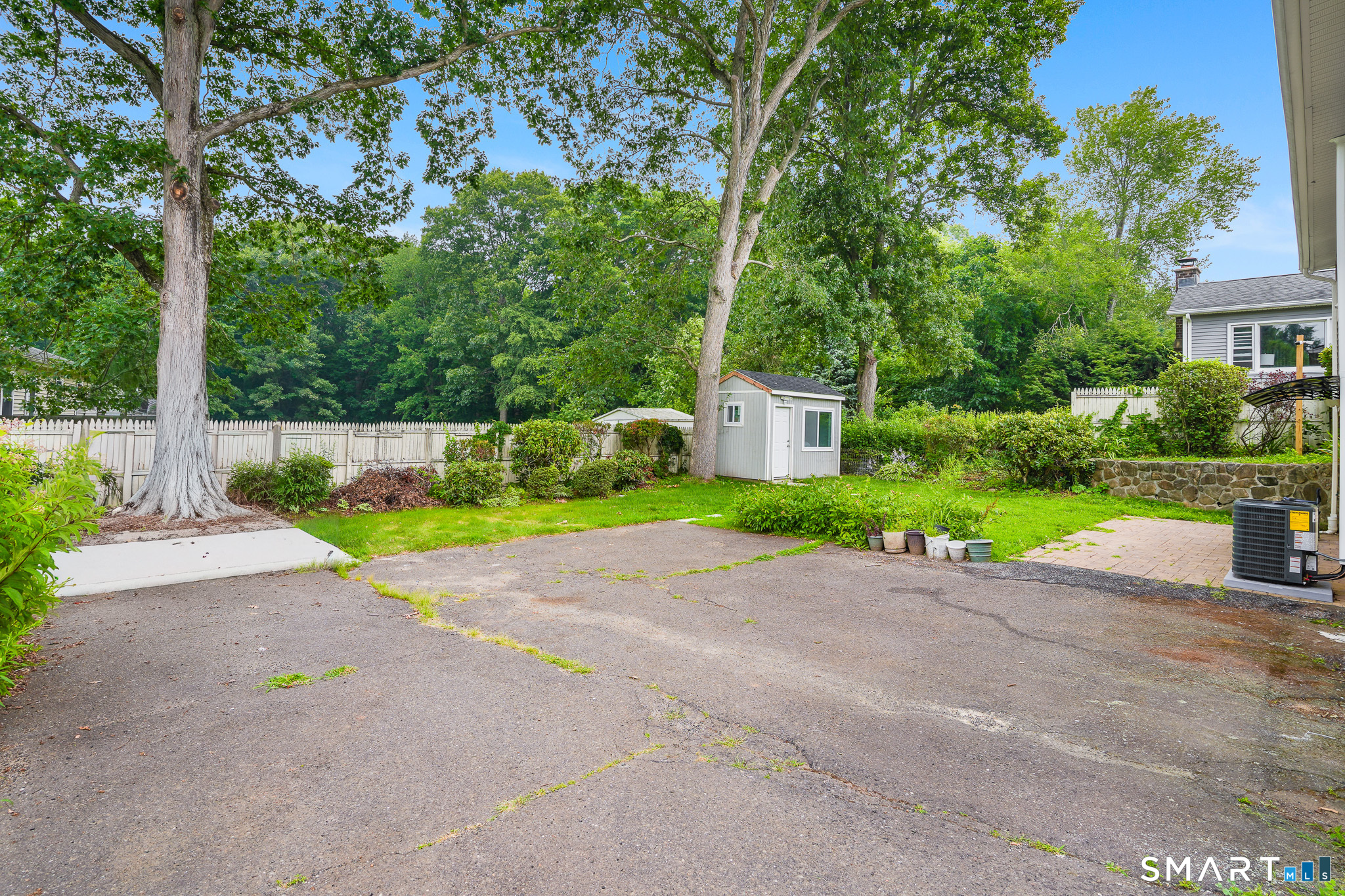 85 Bagley Terrace Waterbury CT 06705