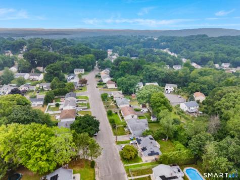85 Bagley Terrace Waterbury CT 06705
