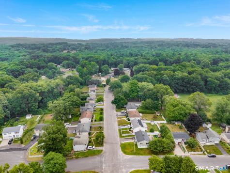 85 Bagley Terrace Waterbury CT 06705