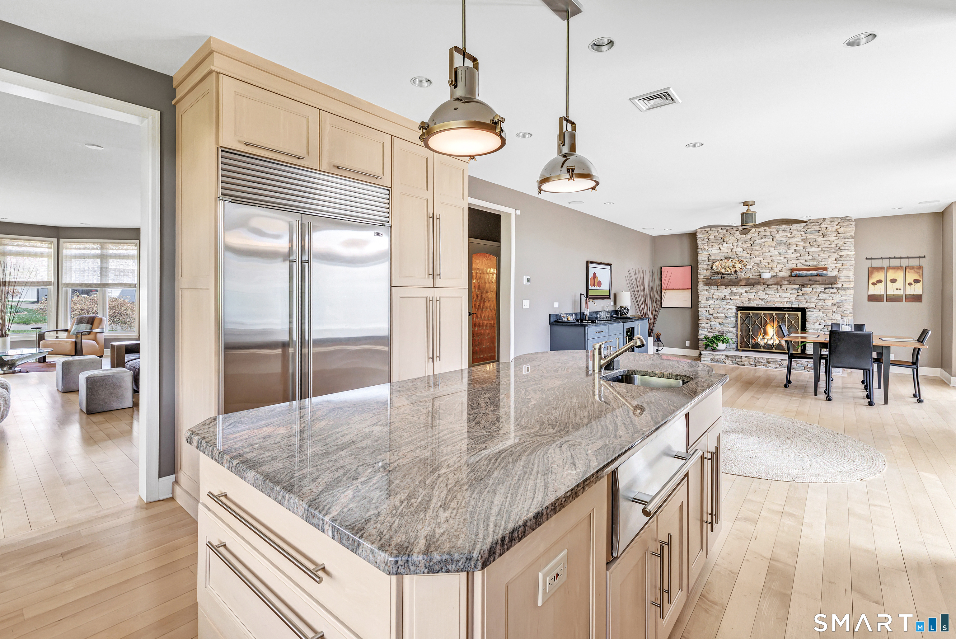 126 Fifth Avenue Milford CT 06460