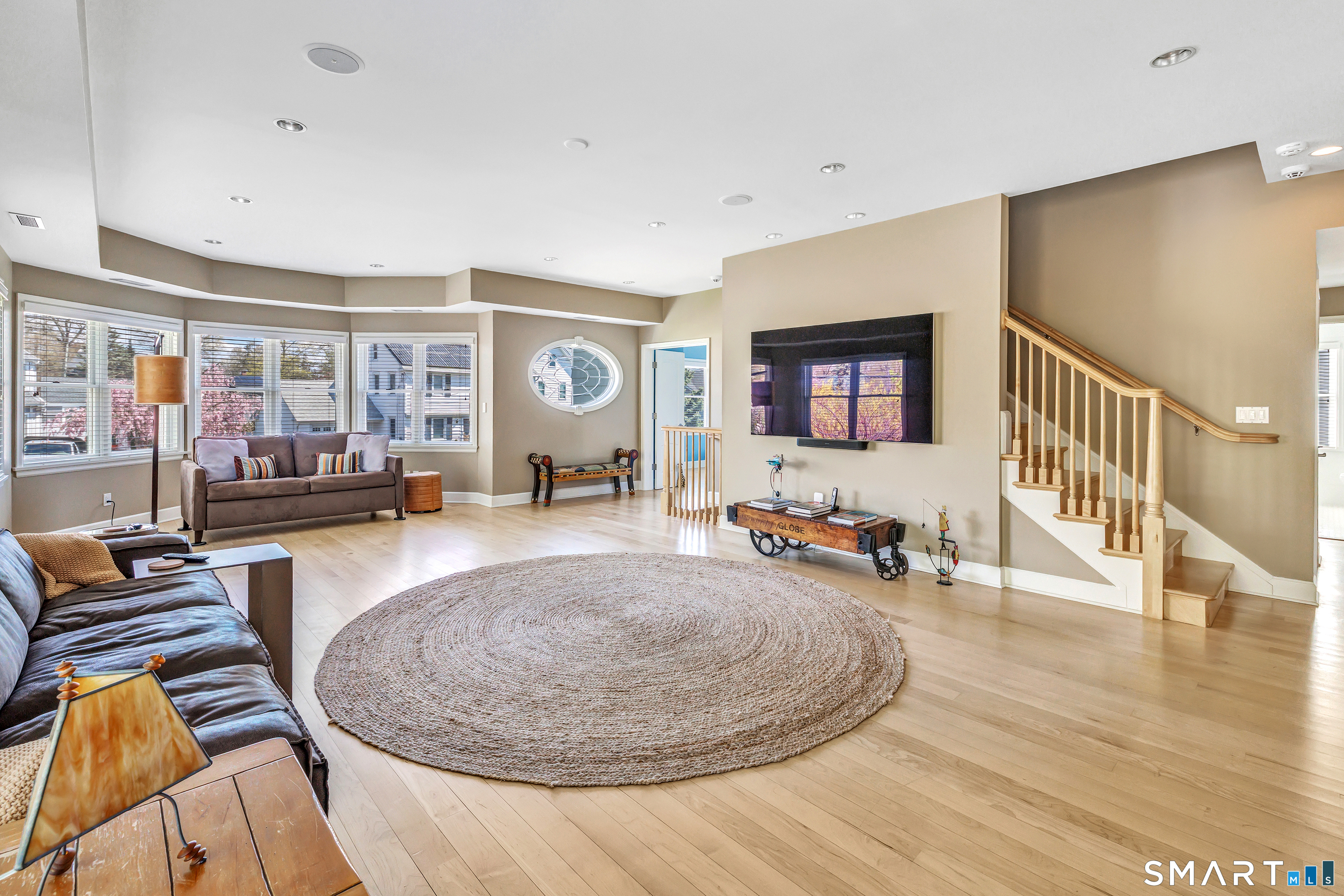126 Fifth Avenue Milford CT 06460