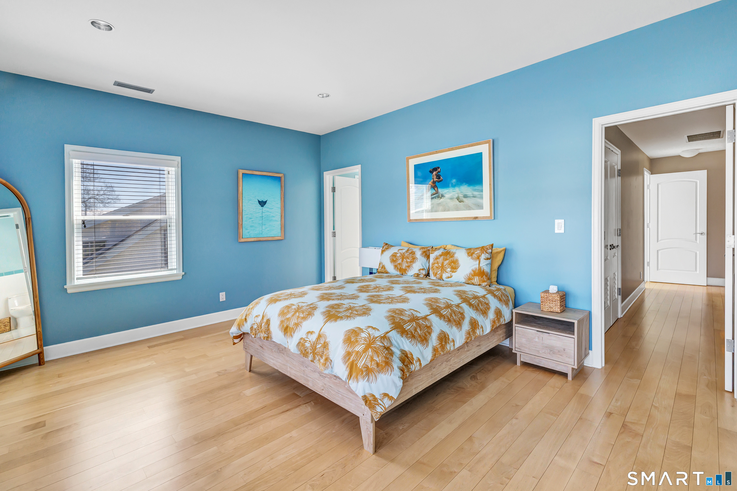 126 Fifth Avenue Milford CT 06460