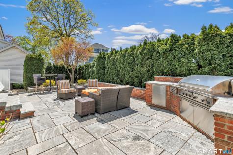 126 Fifth Avenue Milford CT 06460