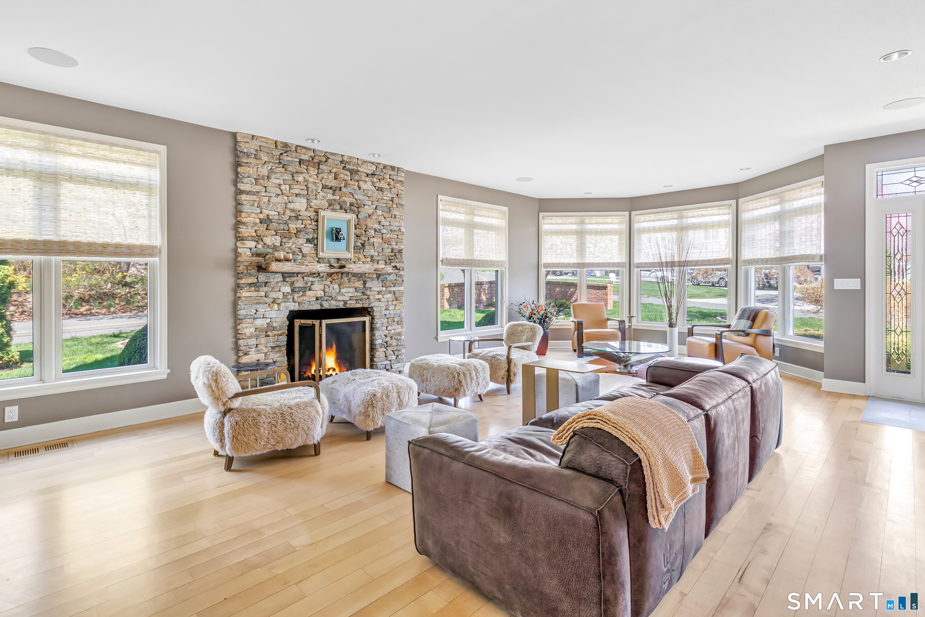 126 Fifth Avenue Milford CT 06460