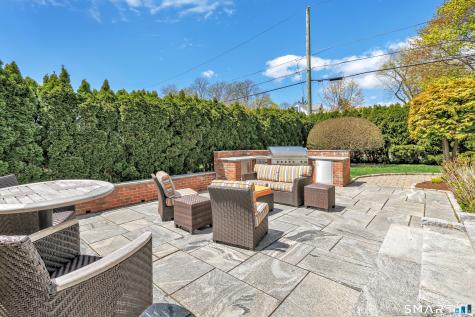 126 Fifth Avenue Milford CT 06460