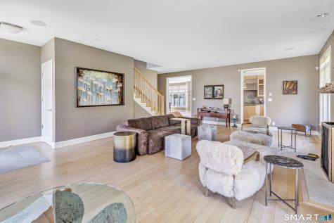 126 Fifth Avenue Milford CT 06460