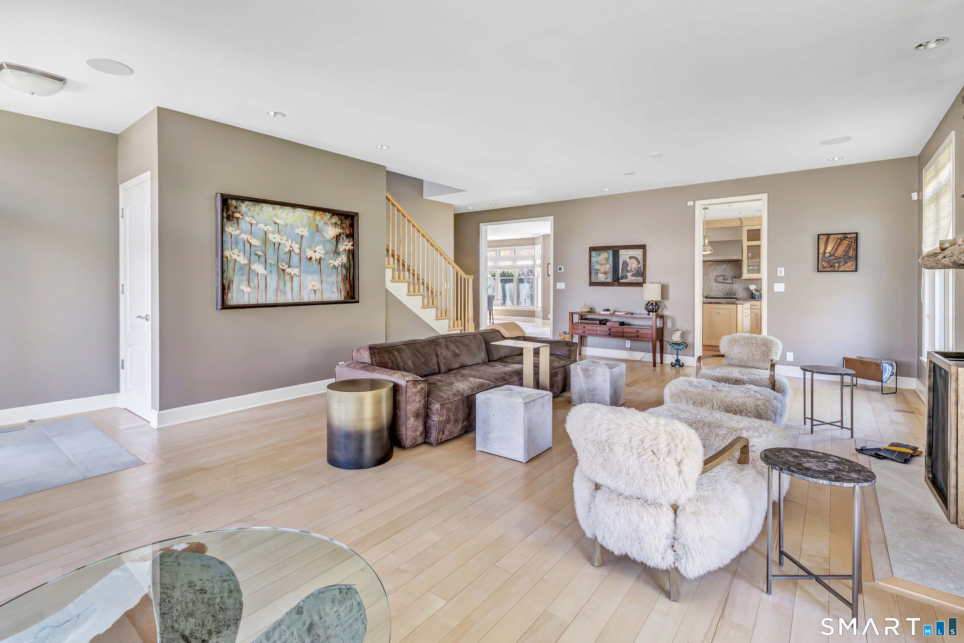 126 Fifth Avenue Milford CT 06460