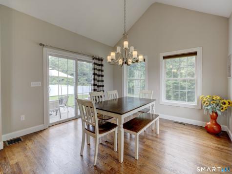 33 Hunters Lane Southington CT 06479
