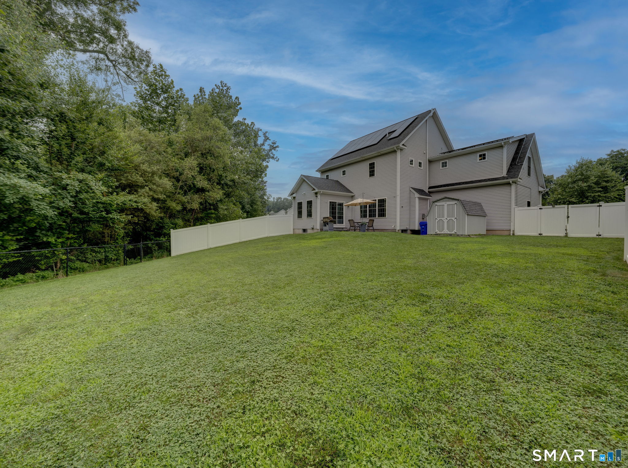 33 Hunters Lane Southington CT 06479