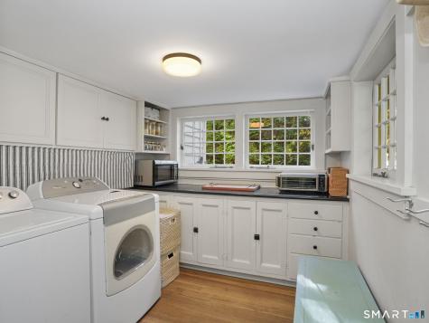 234 Silvermine Avenue Norwalk CT 06850