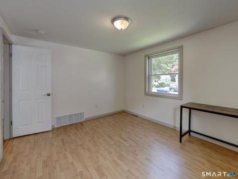 19 Beckwith Drive Plainville CT 06062