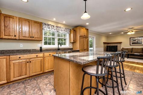 16 Sierra Ridge Road Naugatuck CT 06770