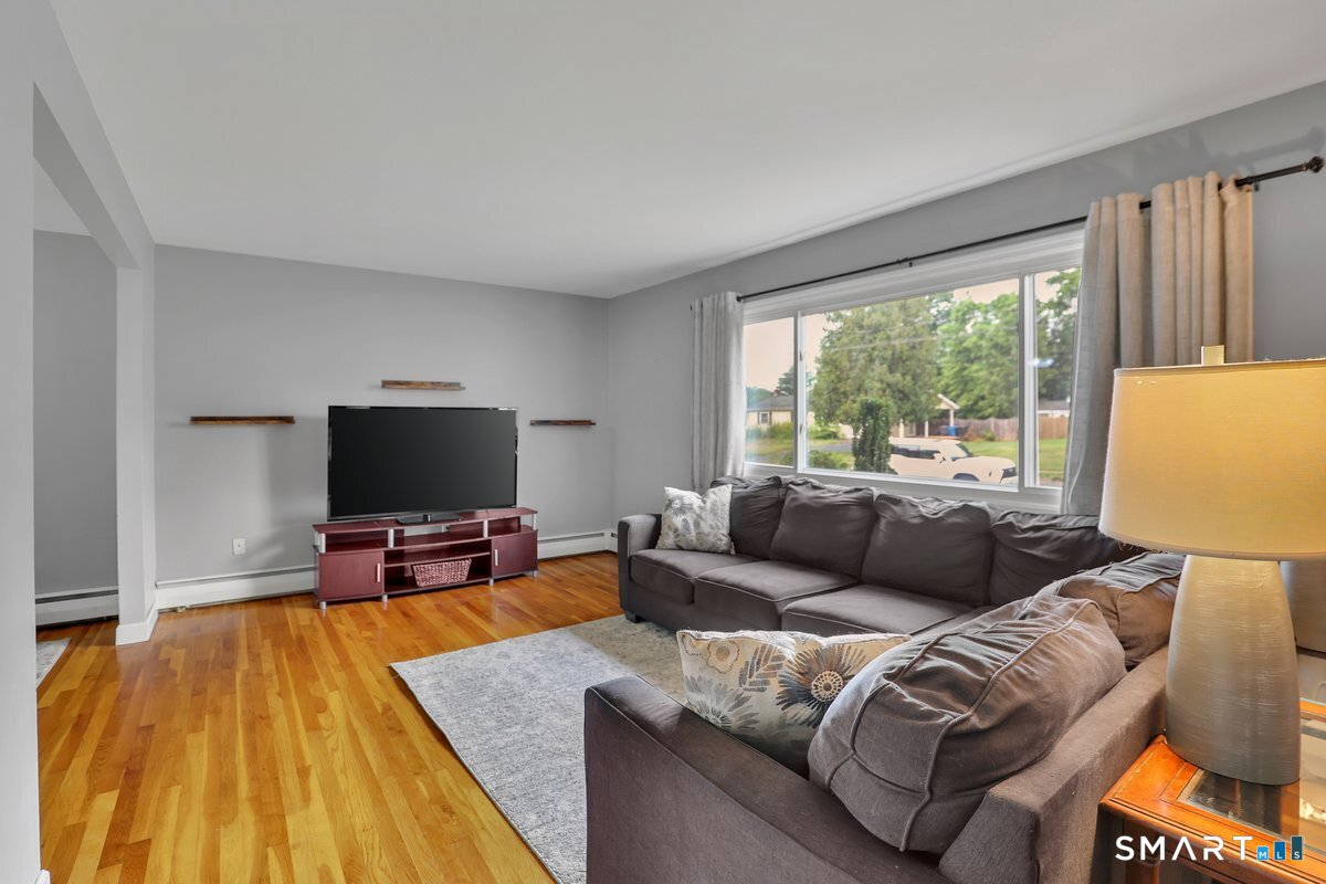 52 Jackson Road Enfield CT 06082