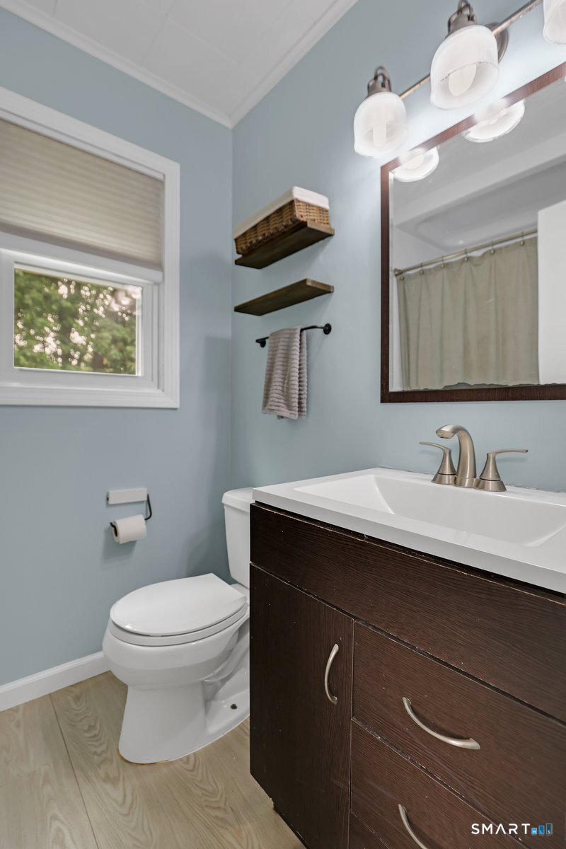 52 Jackson Road Enfield CT 06082