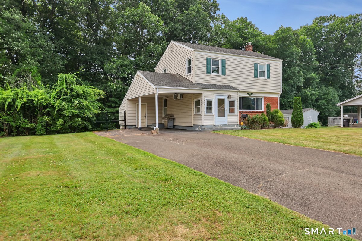 52 Jackson Road Enfield CT 06082