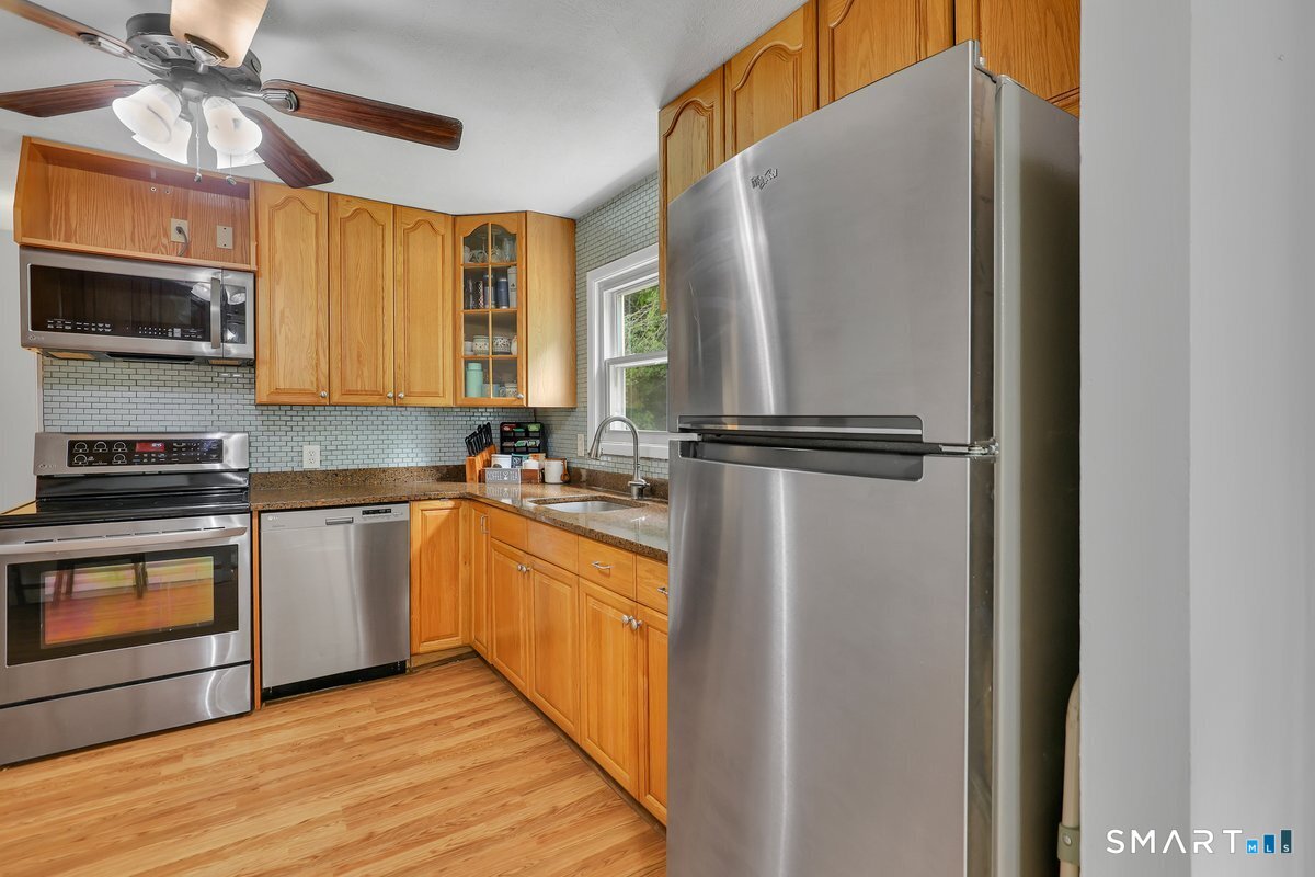 52 Jackson Road Enfield CT 06082