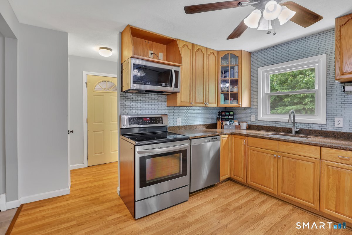 52 Jackson Road Enfield CT 06082
