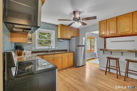 52 Jackson Road Enfield CT 06082