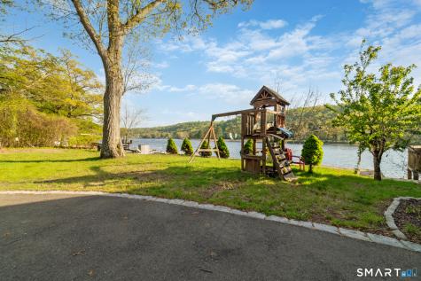 3 Roosevelt Drive Seymour CT 06483