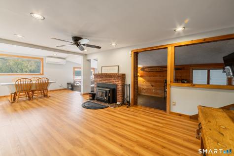 3 Roosevelt Drive Seymour CT 06483