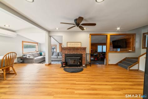 3 Roosevelt Drive Seymour CT 06483