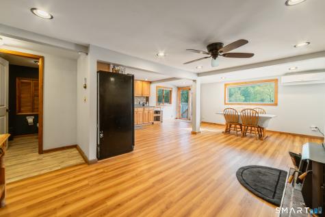 3 Roosevelt Drive Seymour CT 06483