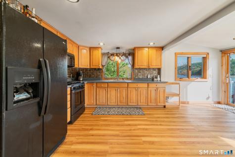3 Roosevelt Drive Seymour CT 06483