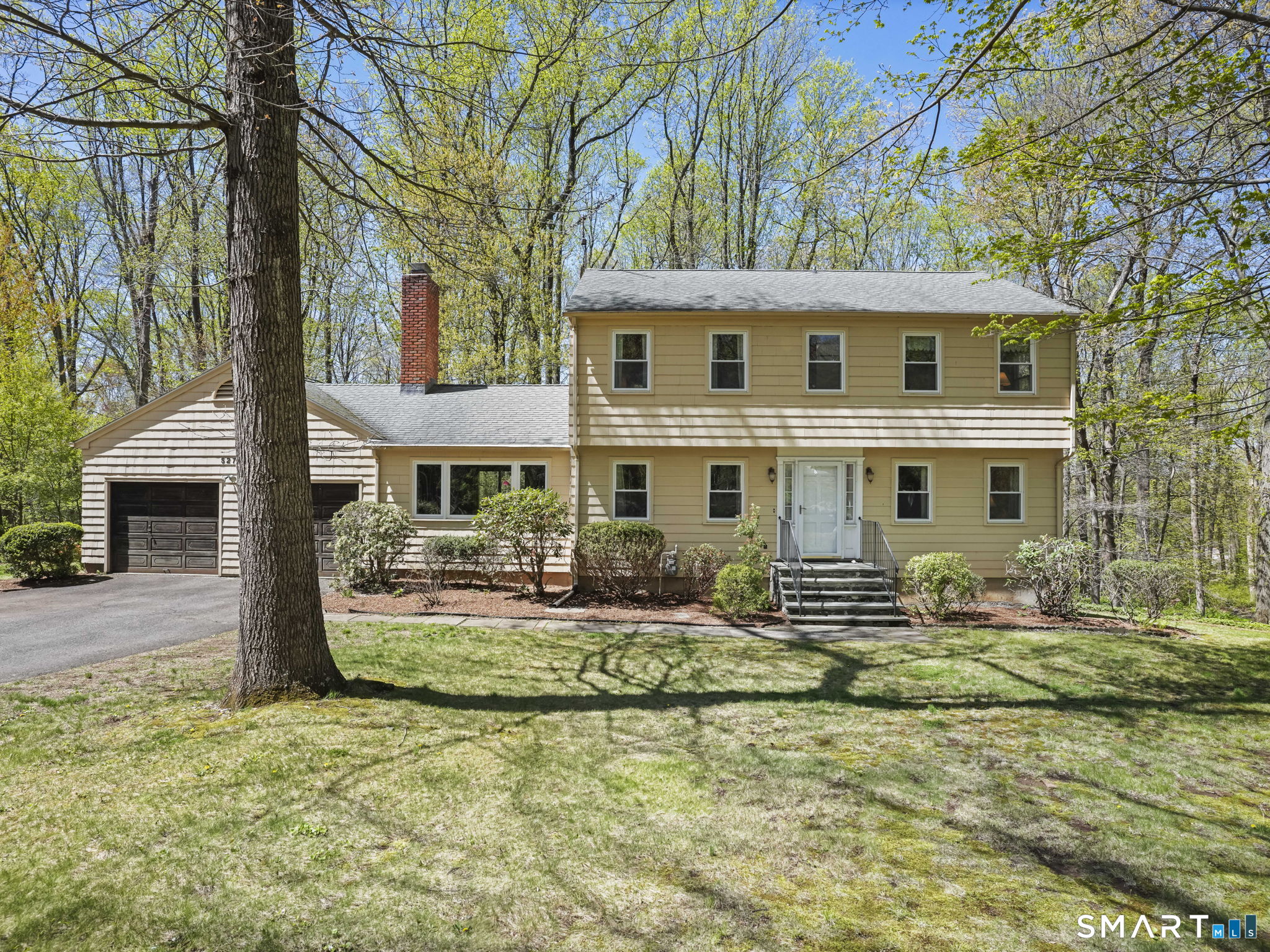 5279 Madison Avenue Trumbull CT 06611