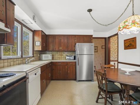 5279 Madison Avenue Trumbull CT 06611
