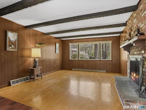 5279 Madison Avenue Trumbull CT 06611