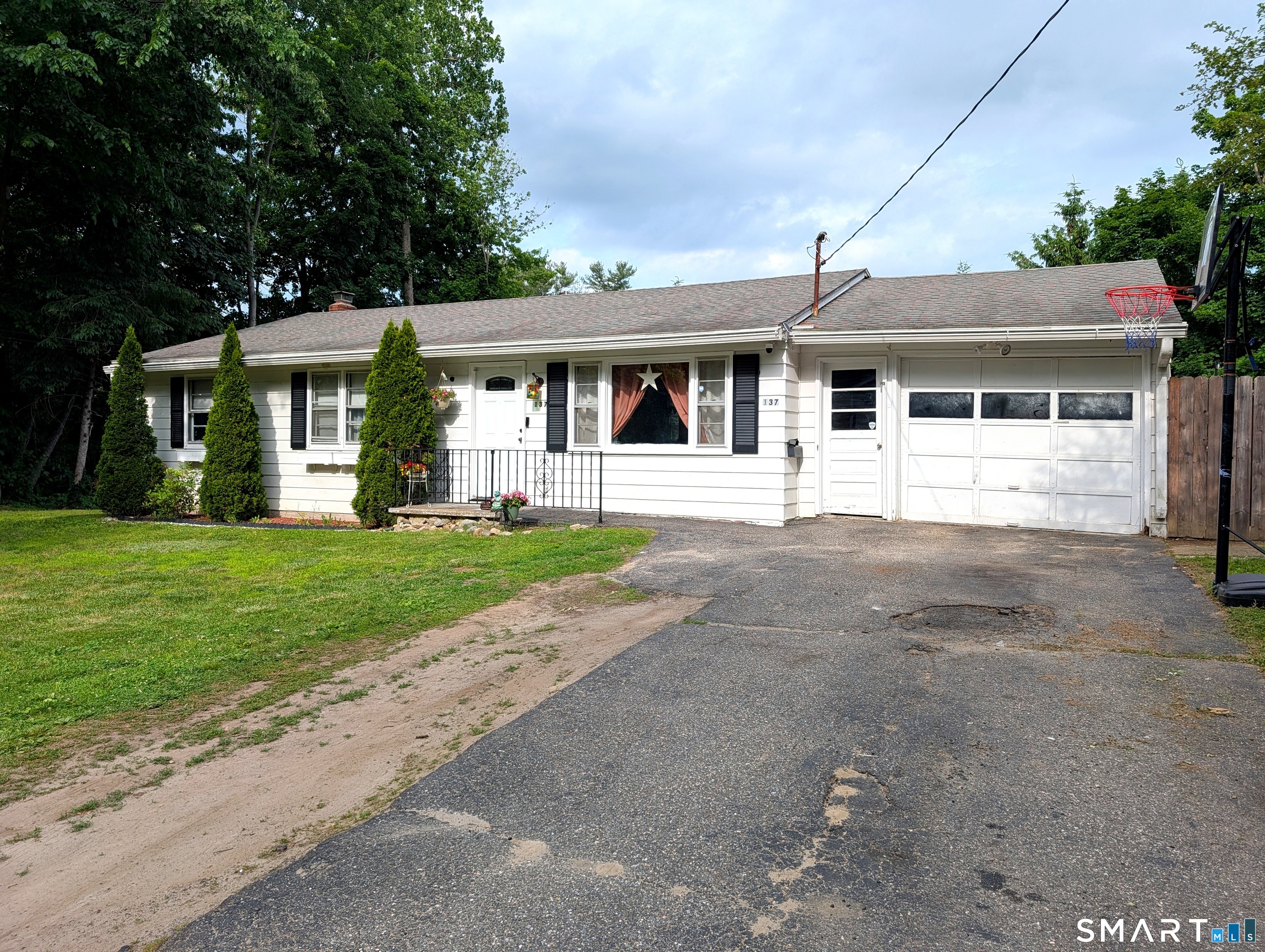 137 Northside Drive Torrington CT 06790