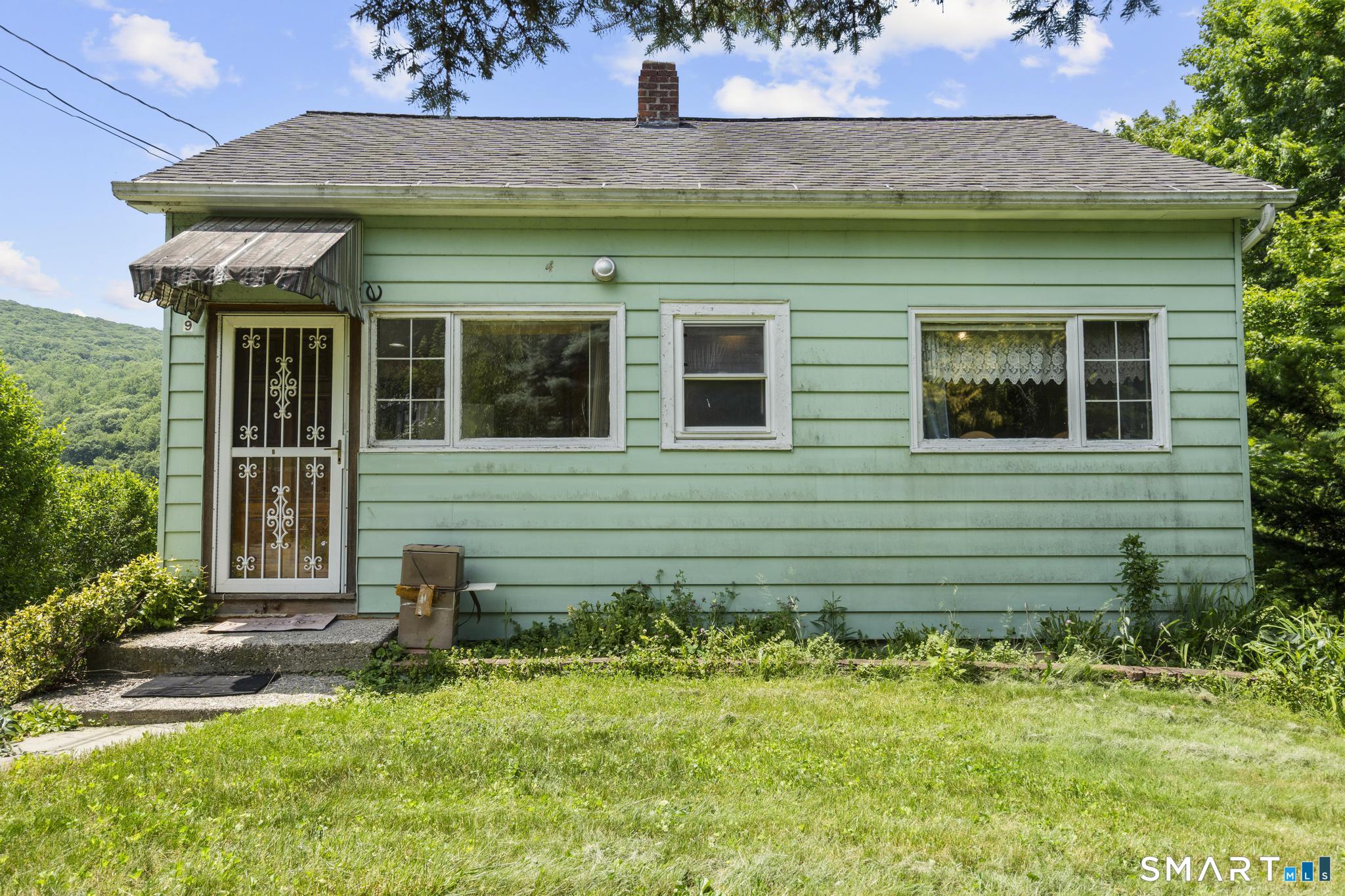 9 Lavelle Avenue New Fairfield CT 06812