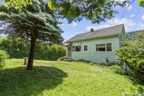 9 Lavelle Avenue New Fairfield CT 06812