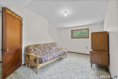 9 Lavelle Avenue New Fairfield CT 06812