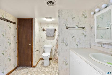 9 Lavelle Avenue New Fairfield CT 06812