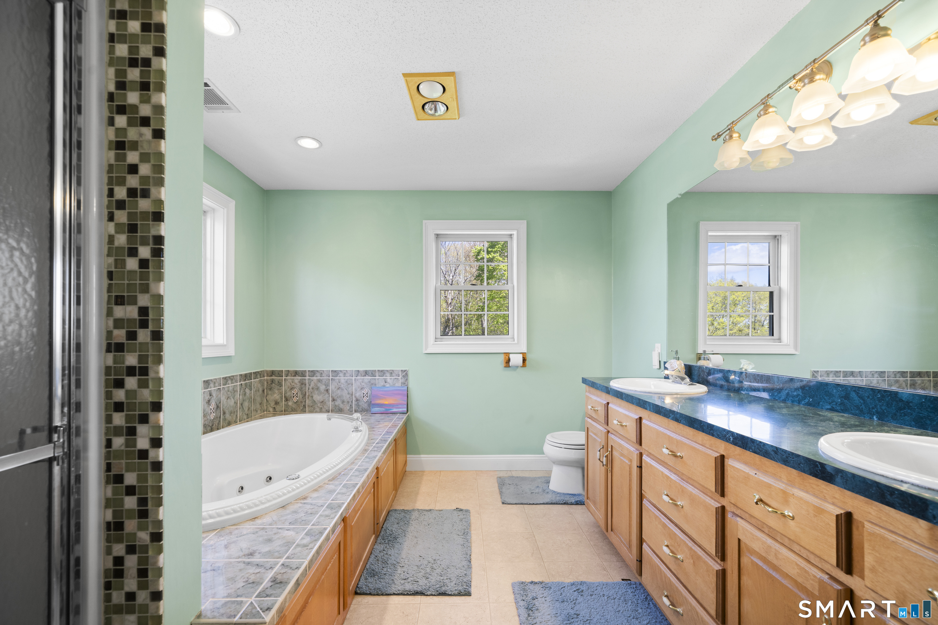 65 Stephanies Way Manchester CT 06040