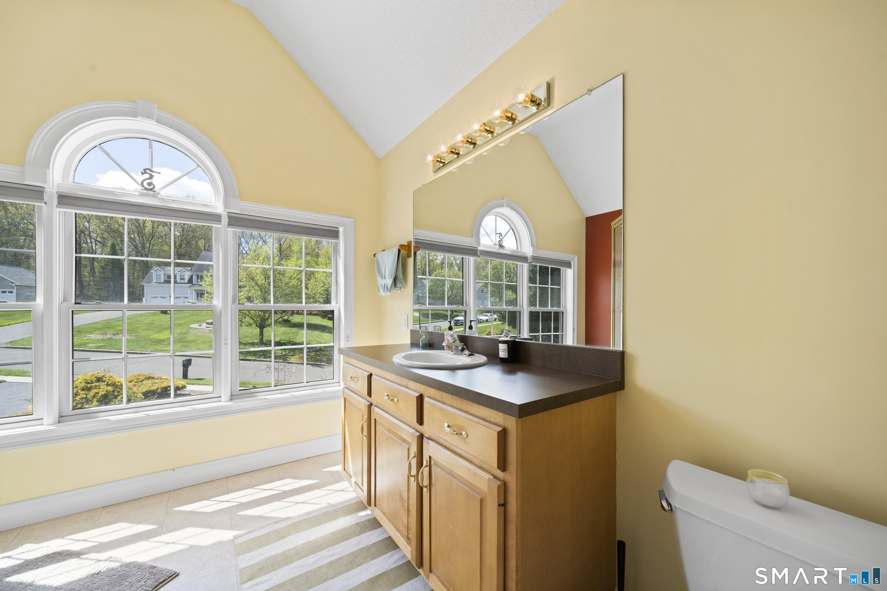 65 Stephanies Way Manchester CT 06040