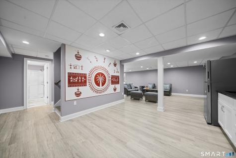 65 Stephanies Way Manchester CT 06040