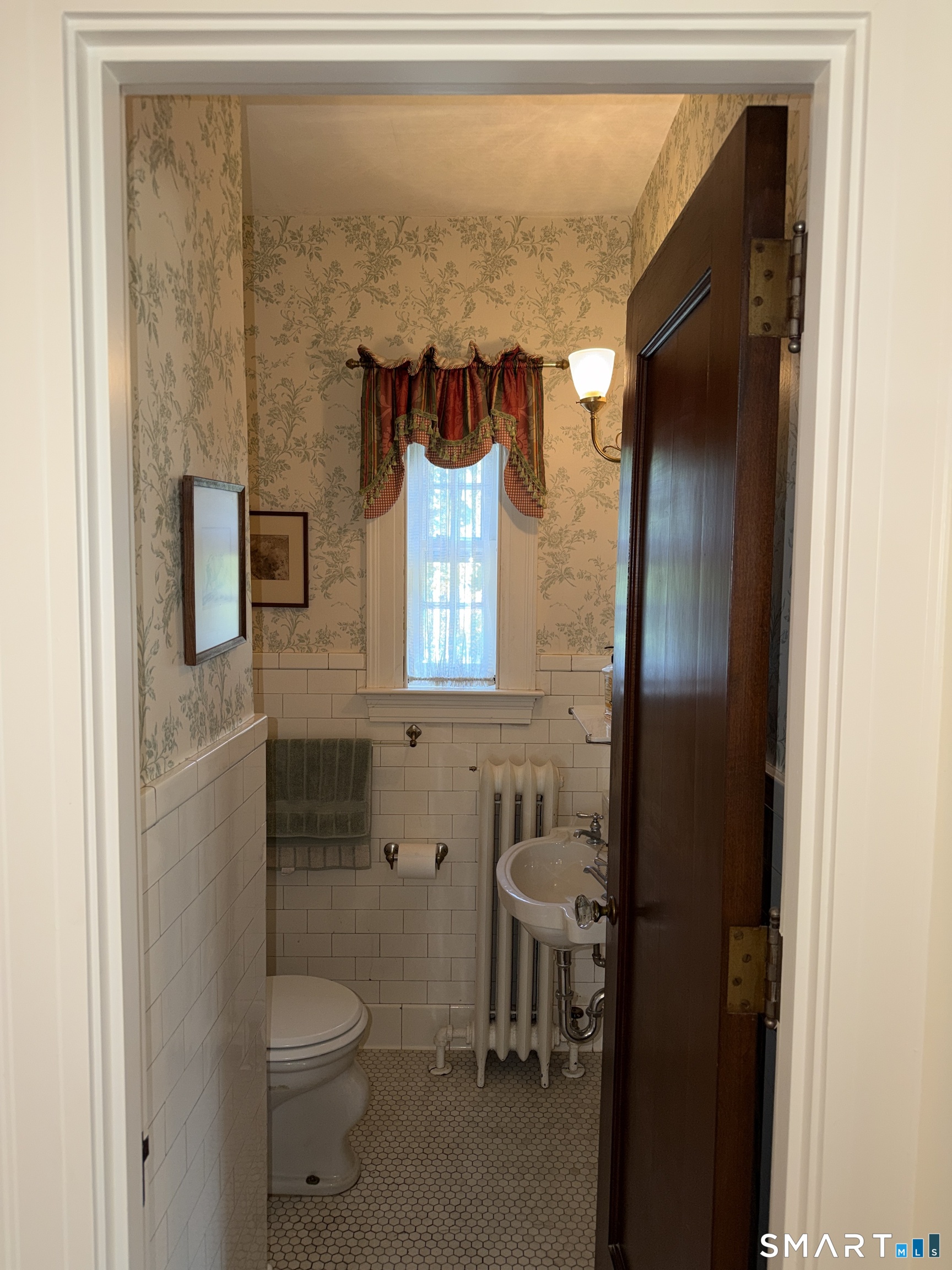 25 Walbridge Road West Hartford CT 06119