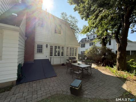 25 Walbridge Road West Hartford CT 06119