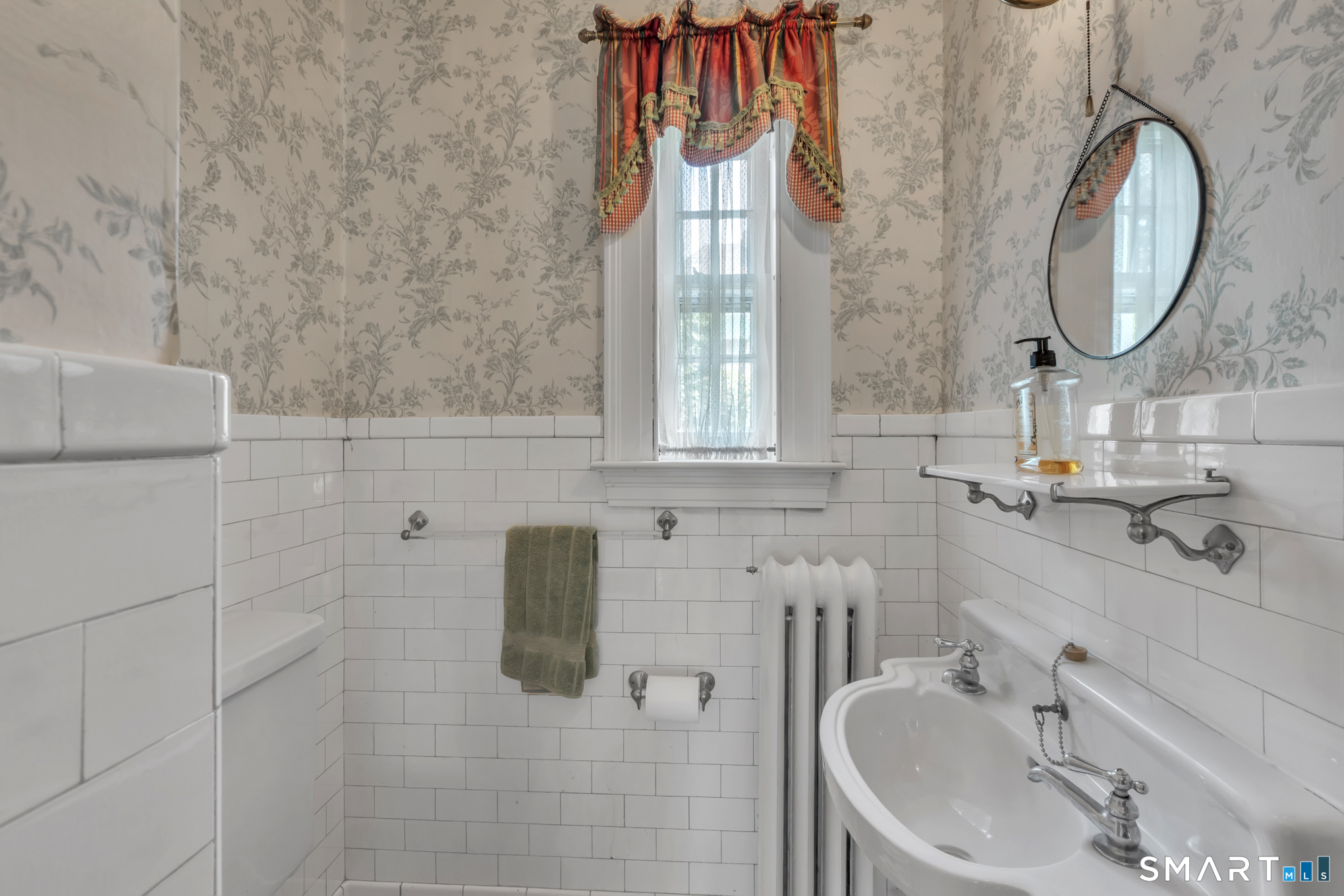 25 Walbridge Road West Hartford CT 06119