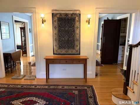 25 Walbridge Road West Hartford CT 06119