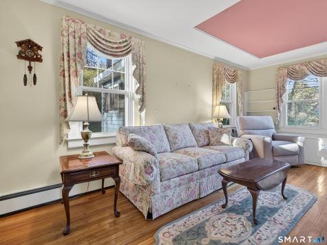 114 Butlertown Road Waterford CT 06385