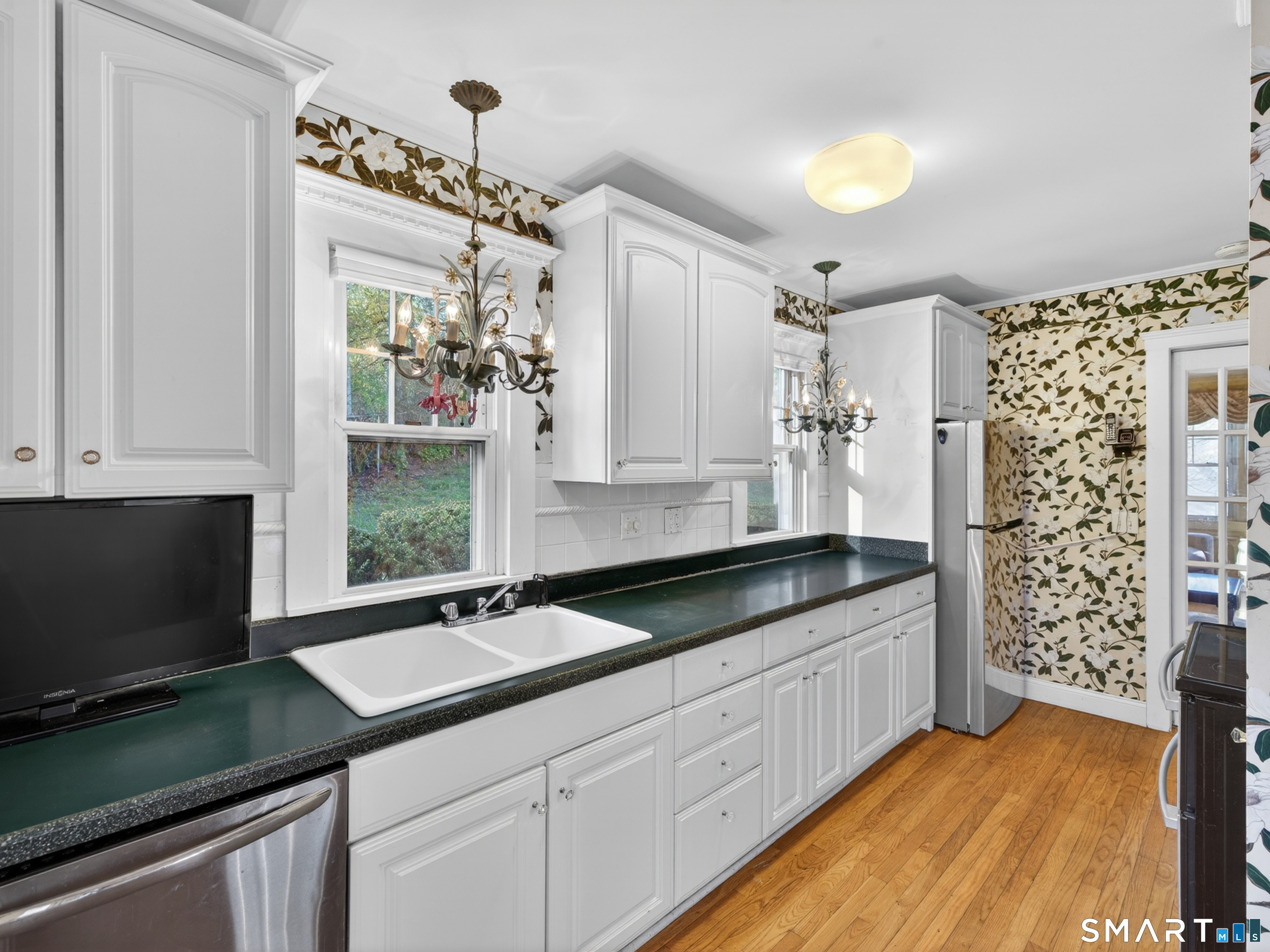 114 Butlertown Road Waterford CT 06385