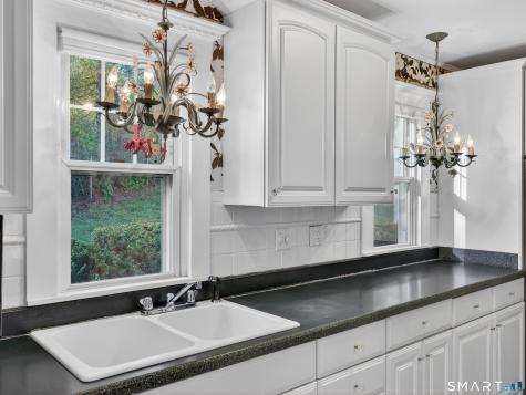 114 Butlertown Road Waterford CT 06385