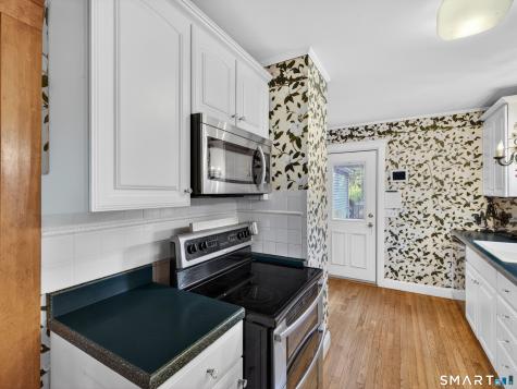 114 Butlertown Road Waterford CT 06385