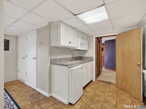 114 Butlertown Road Waterford CT 06385