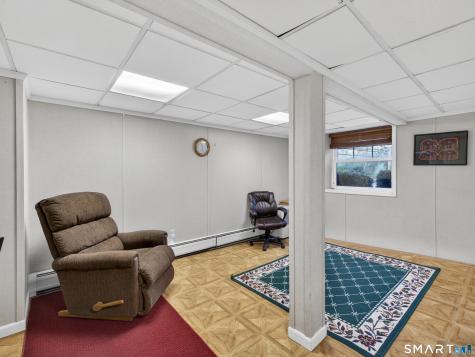 114 Butlertown Road Waterford CT 06385