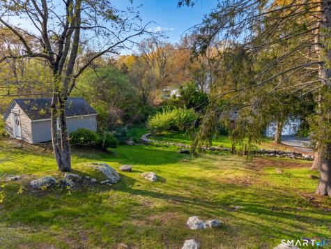 114 Butlertown Road Waterford CT 06385